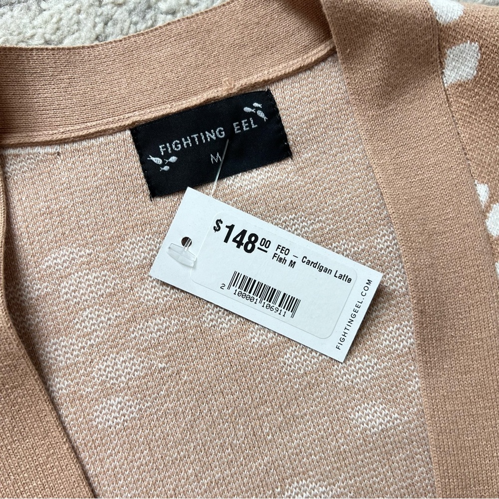 Fighting Eel Latte Fish Women Size Medium - Picture 2 of 3